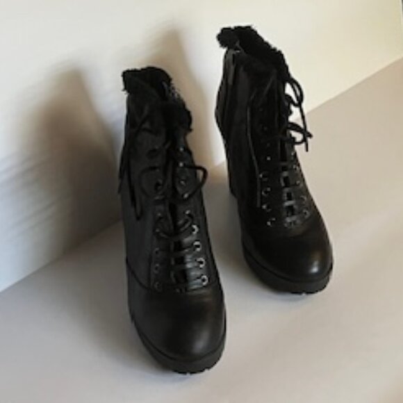 Jessica Simpson Booties - Black Size 6.5  *LN - Picture 2 of 5